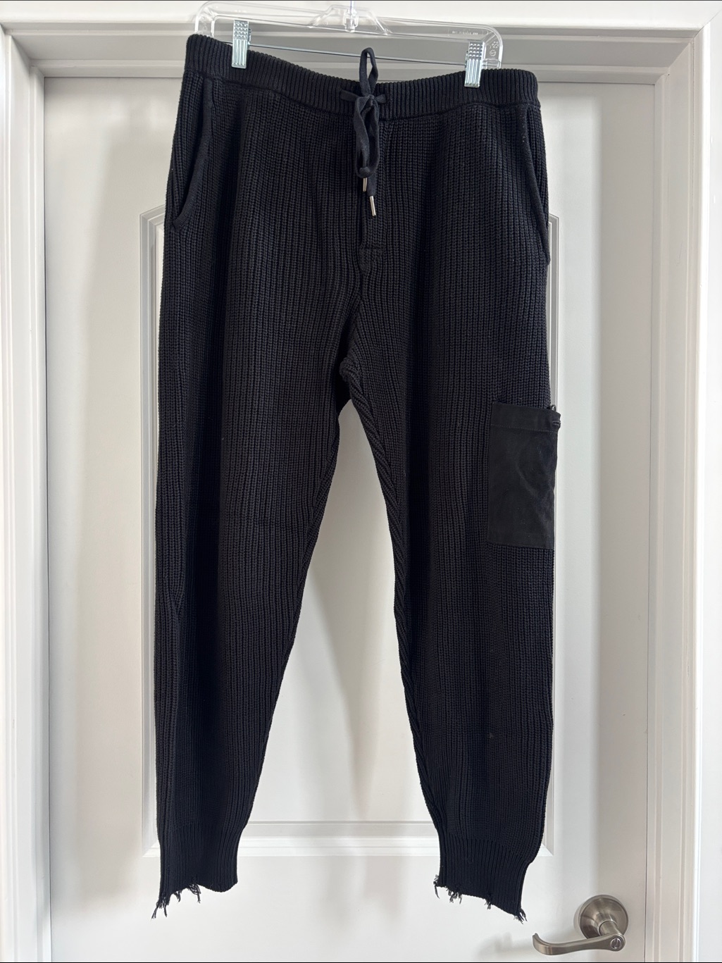 Ser.O.Ya Black Knit Cargo Joggers With Drawstring